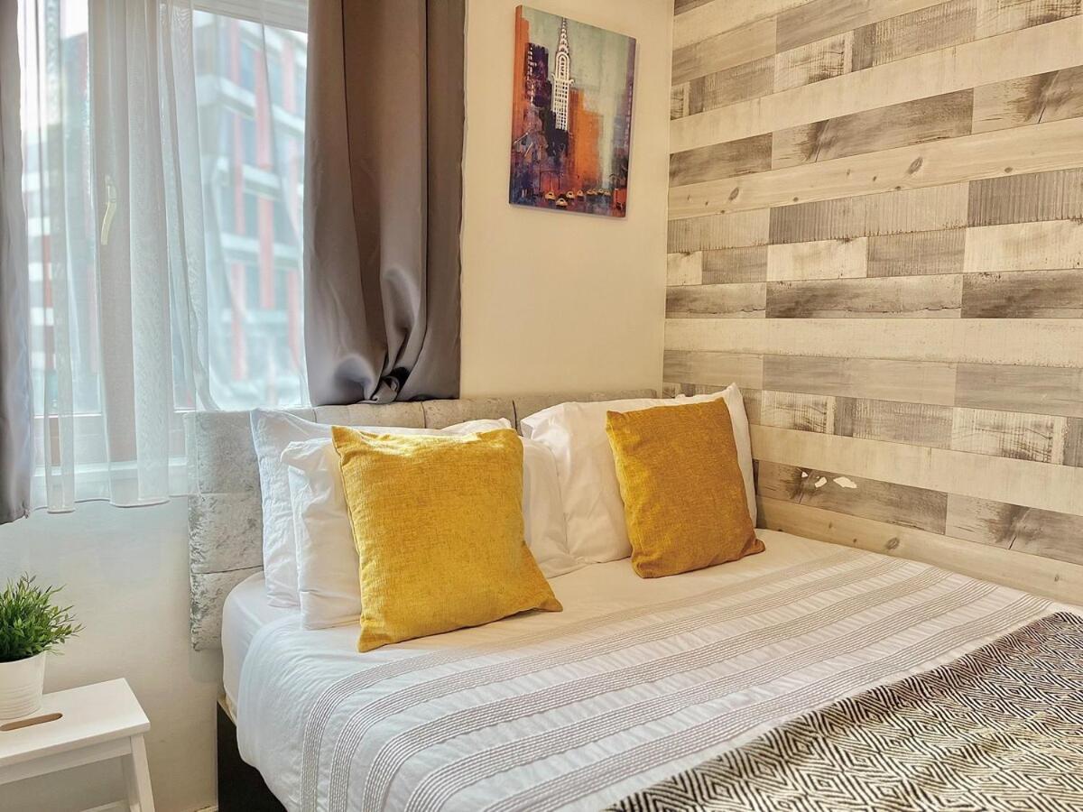 George House-weeklystay-centrelocation-student-business-parking-sleep8 * Sheffield
